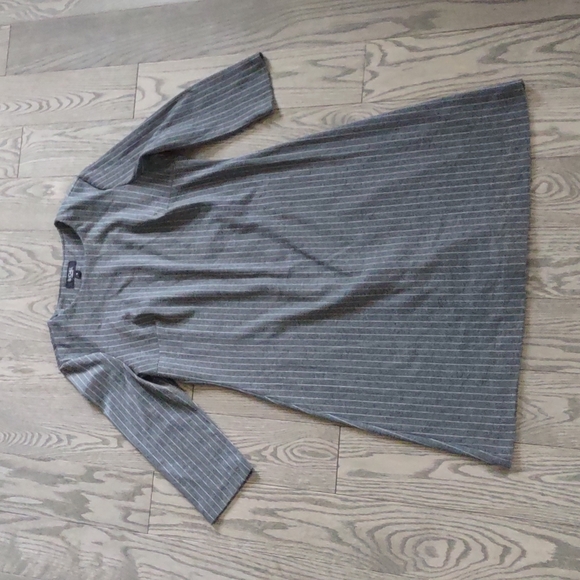 Dresses & Skirts - Beautiful dress by Rachel Roy❤️💕💕fall/winter